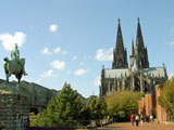 Cologne corporate treasure hunt for corporate events, corporate entertainment and corporate hospitality